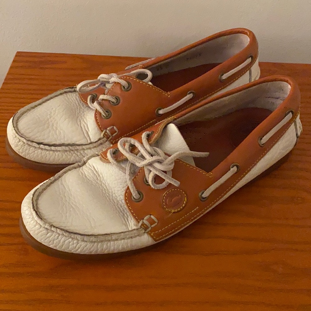 Women's Two-Tone Leather Boat Shoes - White and Brown
